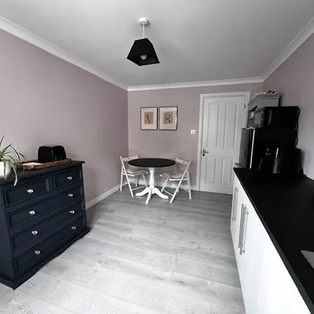 Little Gem Apartment